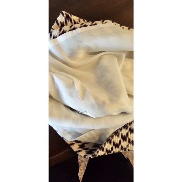 NWOT WHBM Houndstooth Mini Skirt Size 8 - Picture 4 of 4